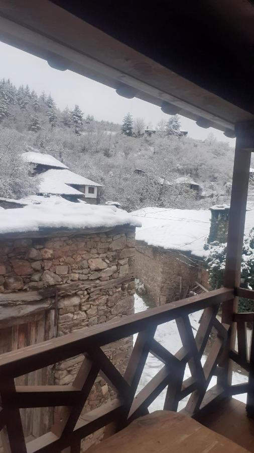 Къща За Гости Близнаците Leshten Dış mekan fotoğraf